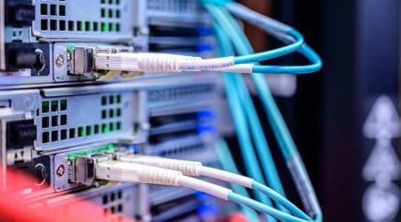 如何保护语音线路的安全？